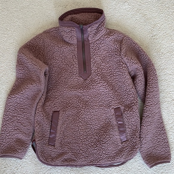 Abercrombie & Fitch Sherpa Half Zip Pullover in Muave - Picture 2 of 12
